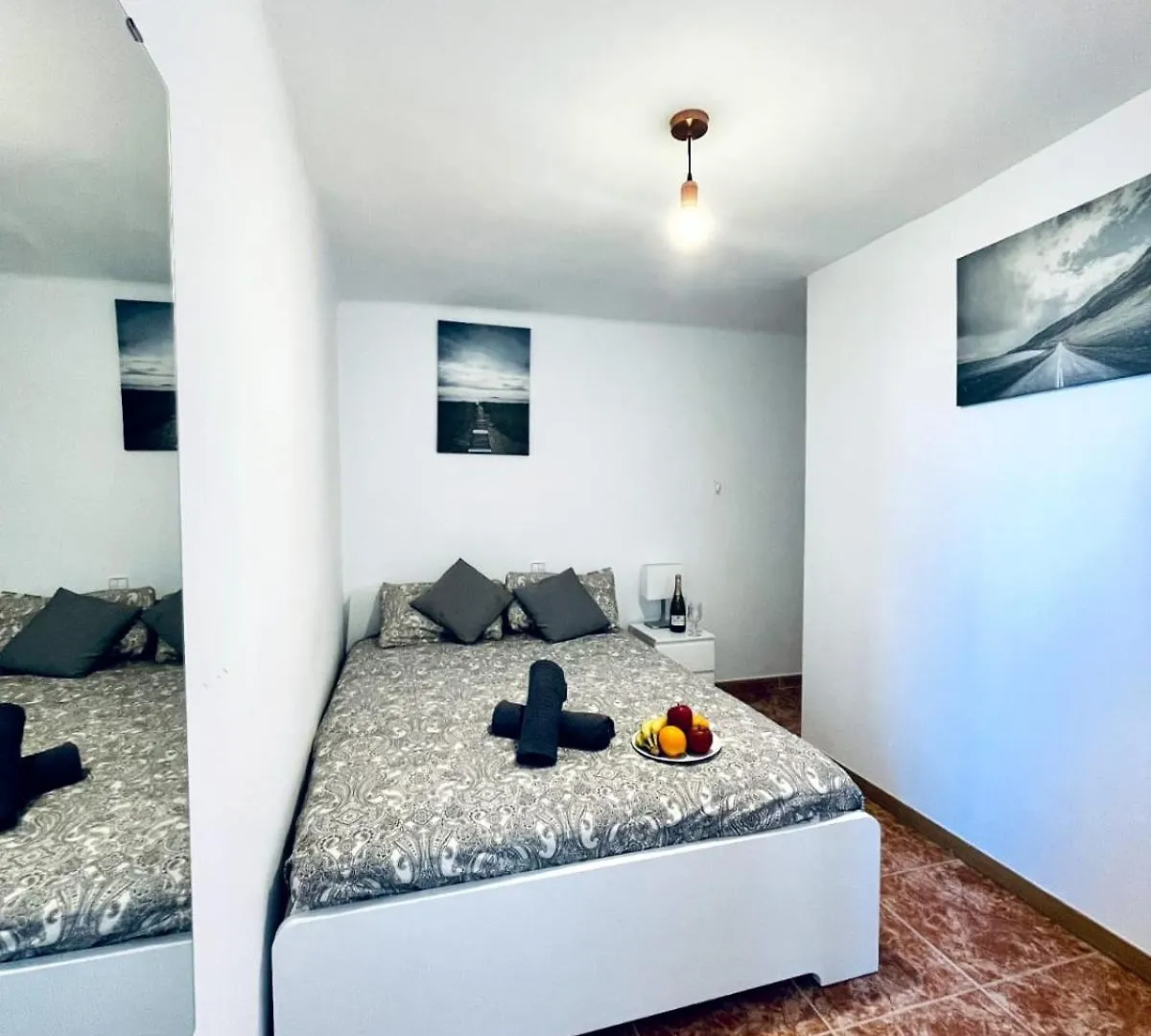 Cardenales Apartment Barcelona
