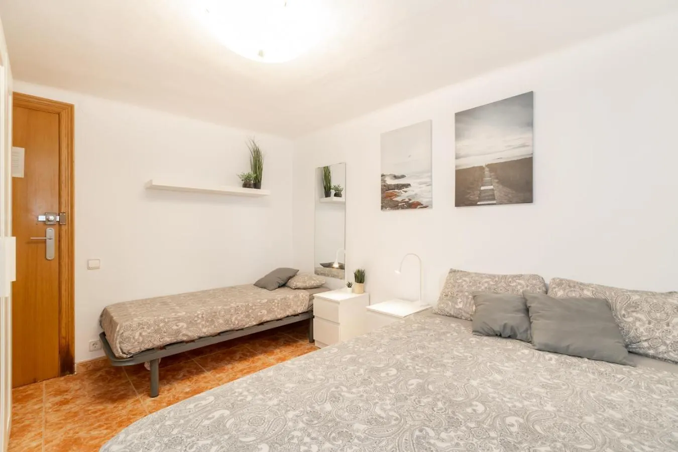 Cardenales Apartment Barcelona Spain