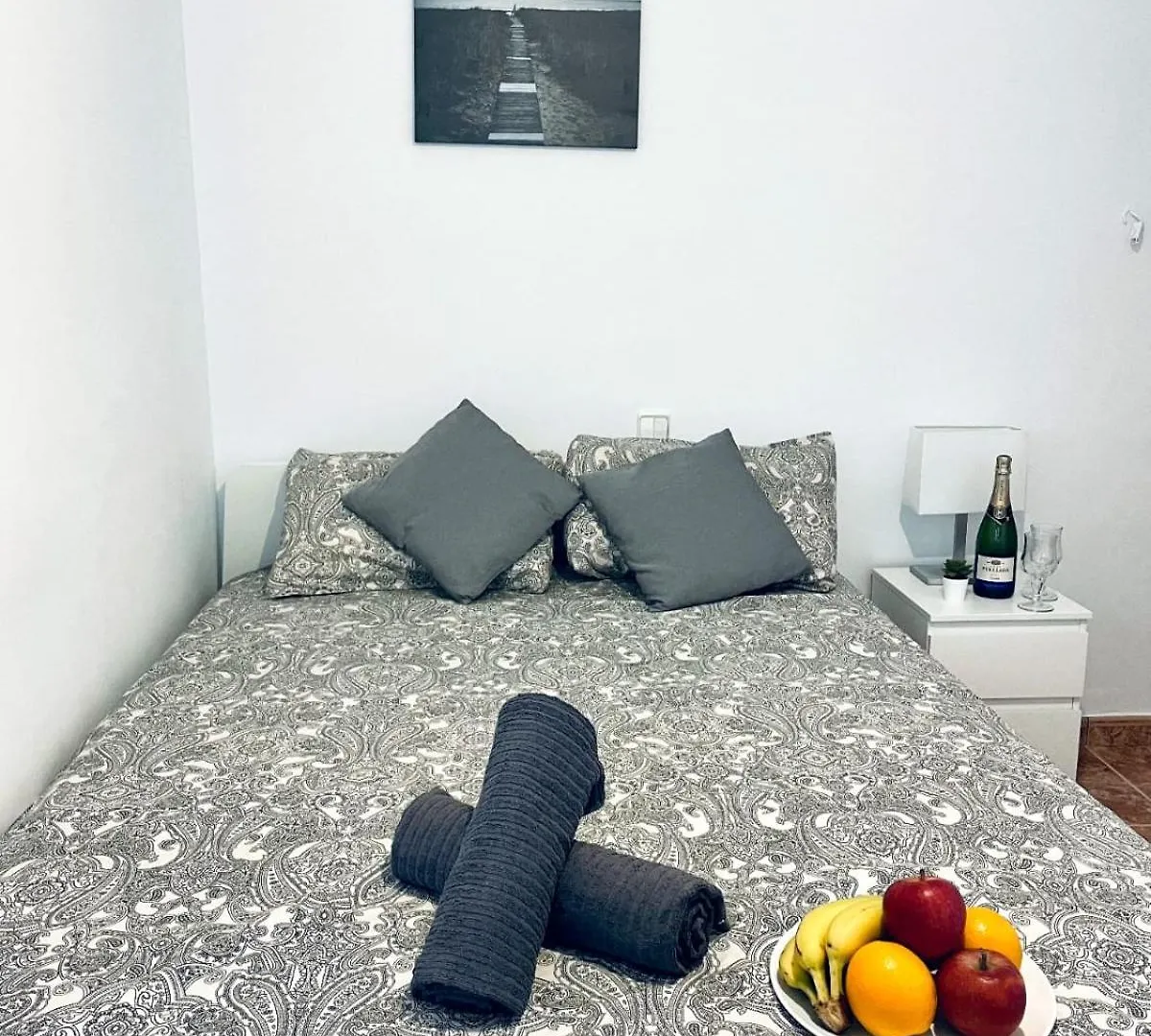 Cardenales Apartment Barcelona 0*,  Spain